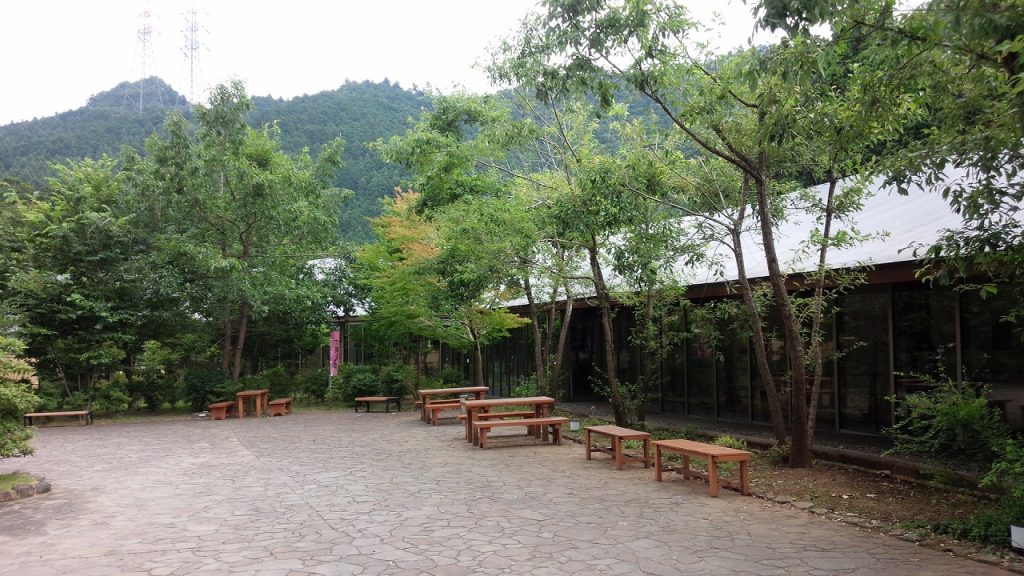瀬音の湯